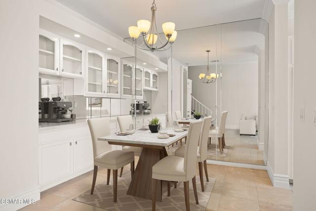 8-web-or-mls-UpmarketMedia_3123HillVS-2