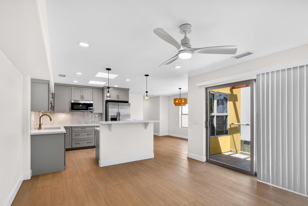 381 Bonair - photo 9