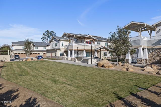305 North F St, Oxnard CA: https://media.crmls.org/mediaz/65011deb-3aac-4535-9e04-7fb50d25dd50.jpg