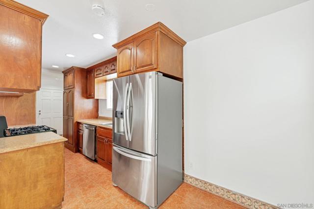7517 Jamacha Road, San Diego CA: https://media.crmls.org/mediaz/65013bf0-3b04-4182-bc82-6c2e44873358.jpg