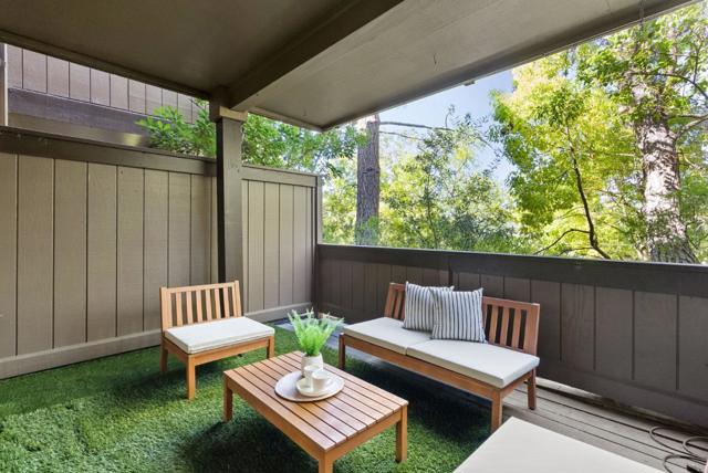 3334 Brittan Avenue, San Carlos CA: https://media.crmls.org/mediaz/6501ba1c-5042-4bed-9c28-d7d7d55dc62b.jpg