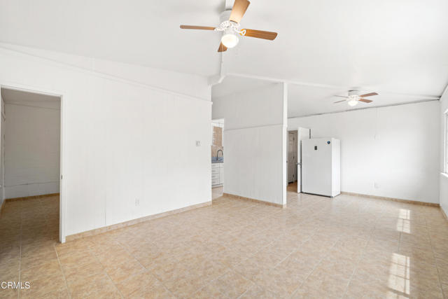 Detail Gallery Image 4 of 25 For 10357 Bonita Ave, Riverside,  CA 92505 - 3 Beds | 2 Baths
