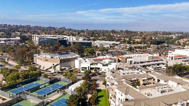 3887 Pell Place, San Diego CA: https://media.crmls.org/mediaz/65078718-bd2a-4bad-9762-58eebd96d9ca.jpg