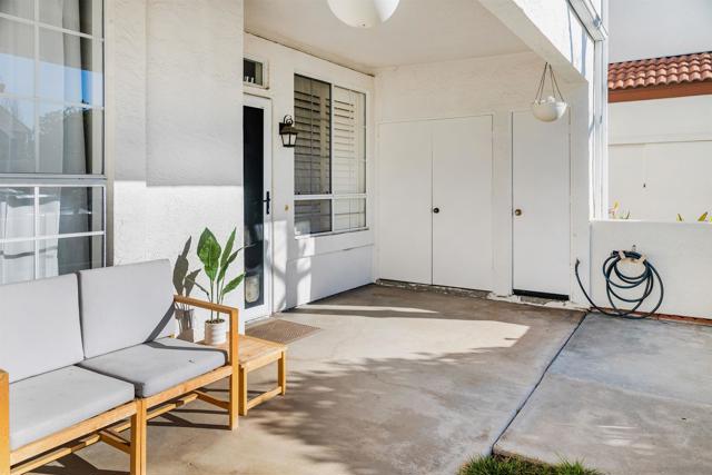 11595 Caminito La Bar, San Diego CA: https://media.crmls.org/mediaz/65087b1b-31d5-4258-ae79-b5f6a7a04afd.jpg