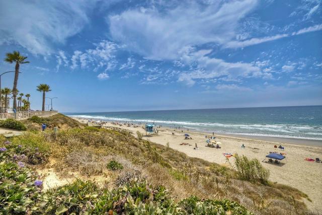 Detail Gallery Image 33 of 34 For 2744 Carlsbad Bld, Carlsbad,  CA 92008 - 3 Beds | 2/1 Baths