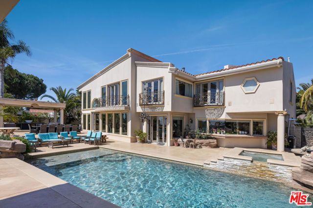 2716 Casiano Road, Los Angeles CA: https://media.crmls.org/mediaz/650a7e4a-4b79-49be-9c88-3f99bef879d4.jpg