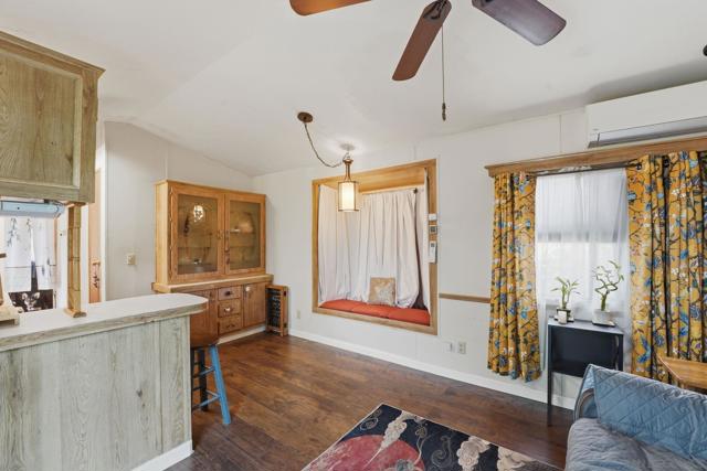 Image 17 of 24 For 2030 Black Canyon Rd  Spc 12