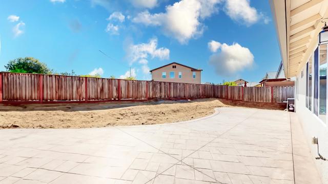 677 Sacramento Way, Hollister CA: https://media.crmls.org/mediaz/650b275b-17b7-47eb-b04b-33463d26549c.jpg