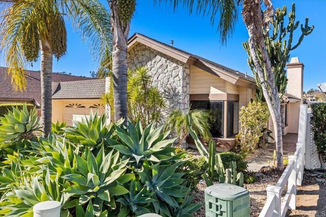 Detail Gallery Image 2 of 27 For 1610 via La Plaza, San Marcos,  CA 92078 - 3 Beds | 3 Baths