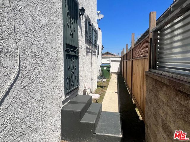 1452 53rd Street, Los Angeles, California 90062, ,Multi-Family,For Sale,53rd,24397569