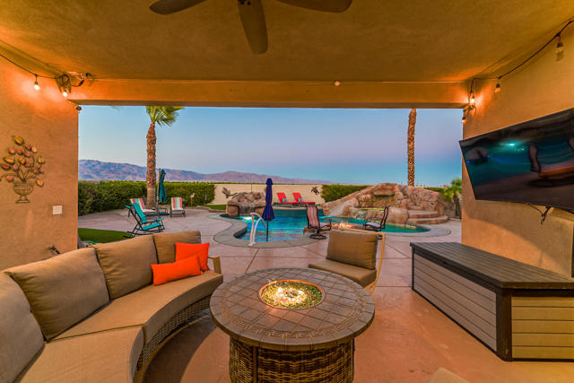 43750 Salpare Pl-night-4
