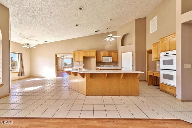 Detail Gallery Image 37 of 55 For 7176 Cataba Rd, Oak Hills,  CA 92344 - 4 Beds | 2/1 Baths