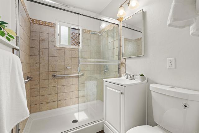 Detail Gallery Image 26 of 40 For 1212 2nd St, Coronado,  CA 92118 - 1 Beds | 1 Baths