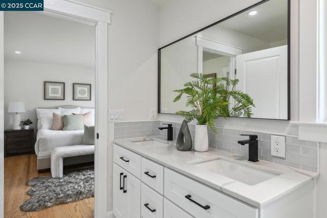 3115 Ebano Dr, Walnut Creek CA: https://media.crmls.org/mediaz/650d2fd9-69c5-473d-aa5a-ef4f234c5061.jpg