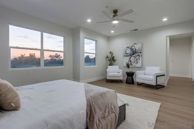 2482 San Clemente Ave, Vista CA: https://media.crmls.org/mediaz/650e7256-0731-48e6-8981-ca51a465f1a8.jpg