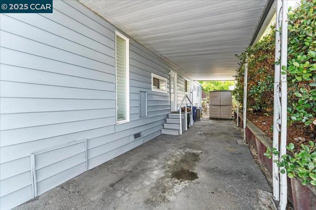 100 Welcome Ave, Concord CA: https://media.crmls.org/mediaz/650eb709-f1a8-4b44-9fbd-d85d48eeec3f.jpg