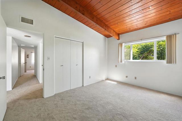 2347 Greenwing Drive, San Diego CA: https://media.crmls.org/mediaz/650eba7e-5c79-464b-8b76-00112511b789.jpg
