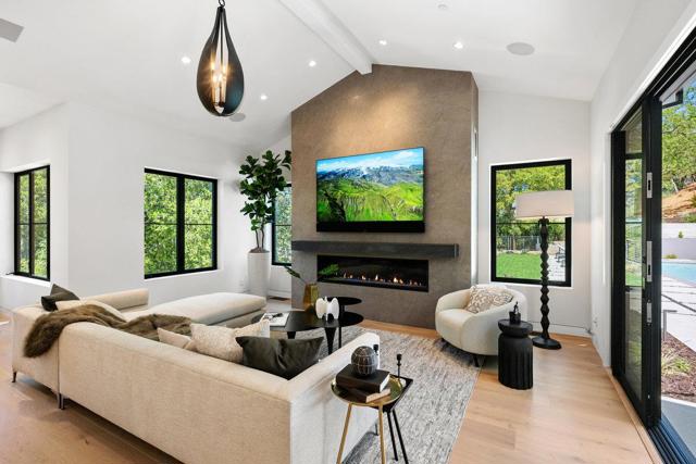 89 Tallwood Court, Atherton CA: https://media.crmls.org/mediaz/650f1d97-acc3-44dc-a9fa-b9bf6442c3bf.jpg
