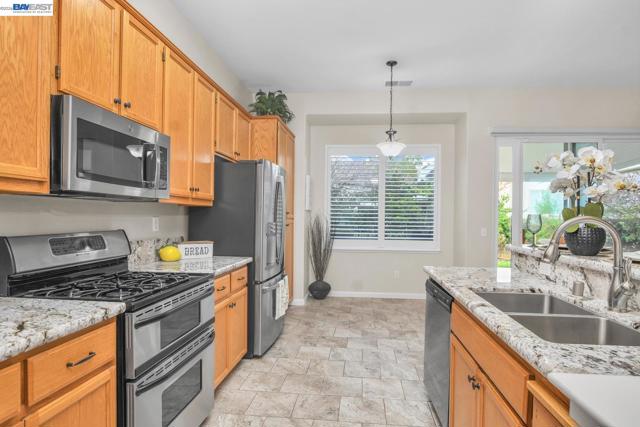 1778 Rubidoux Ter, Brentwood (CC) CA: https://media.crmls.org/mediaz/65103a64-351b-4a2b-8bc9-3039d8a516b1.jpg