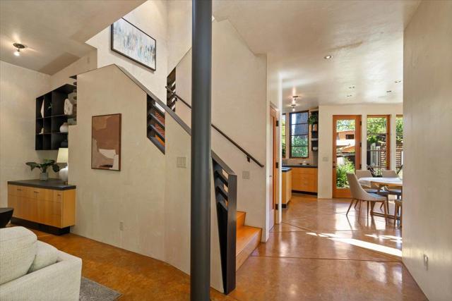 705 University Avenue, Los Altos CA: https://media.crmls.org/mediaz/6511d3e4-ecd2-4dfa-b9e9-2df630be1d66.jpg
