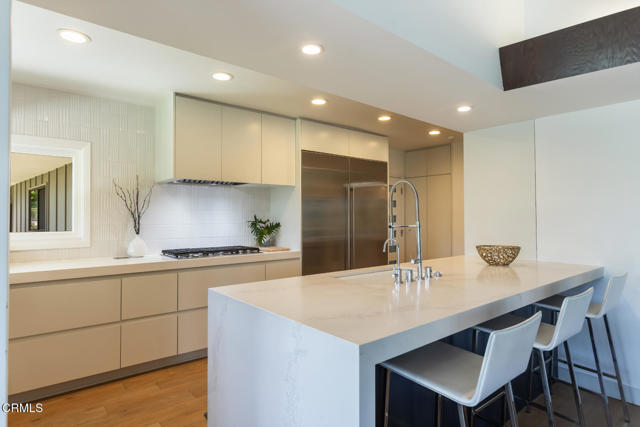 3608 Hampstead Road, La Canada Flintridge CA: https://media.crmls.org/mediaz/6511fb52-fec9-41ed-b76d-de0f13a652f9.jpg