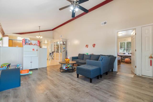 436 Sanford Avenue, Richmond CA: https://media.crmls.org/mediaz/6512b2de-fae2-42ac-91f4-a81ef2faee2b.jpg