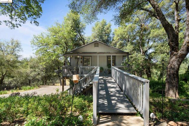 Image 26 of 41 For 2992 Buckboard Rd