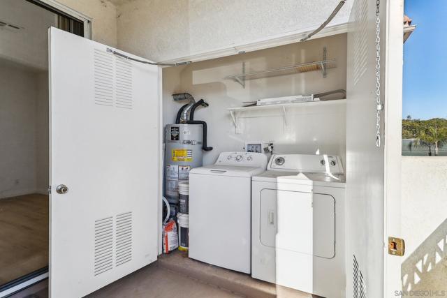 Image 11 of 16 For 11410 Via Rancho San Diego  38