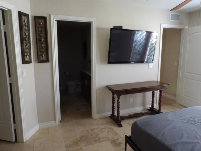 34451 Calle Las Palmas, Cathedral City CA: https://media.crmls.org/mediaz/6515669b-afeb-4f05-b7eb-b16e36bf1039.jpg