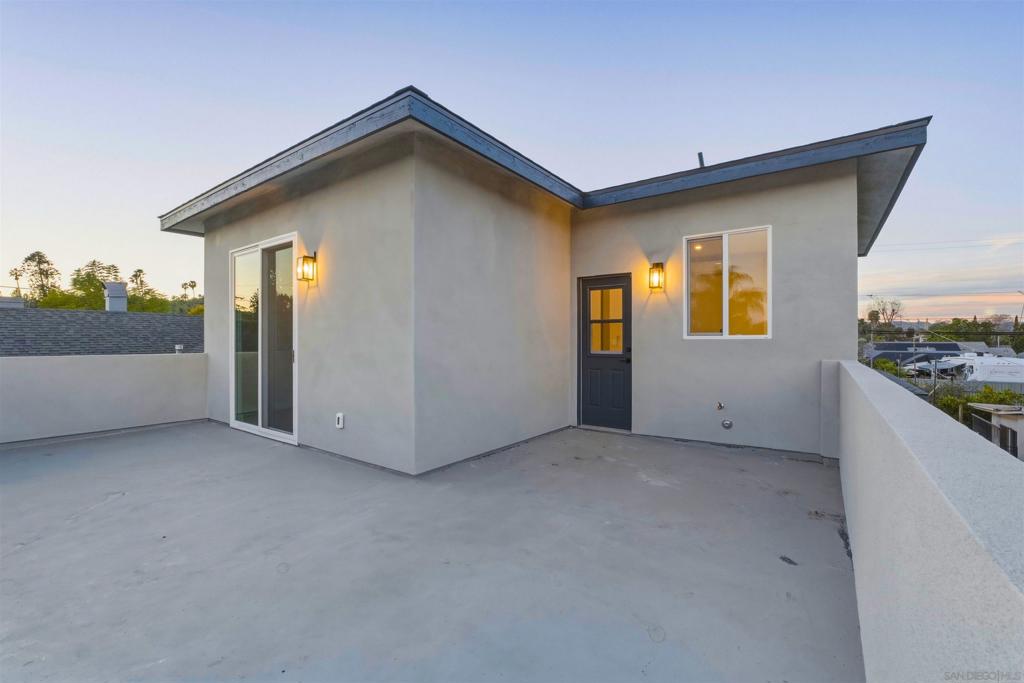 752 9th Ave - photo 5