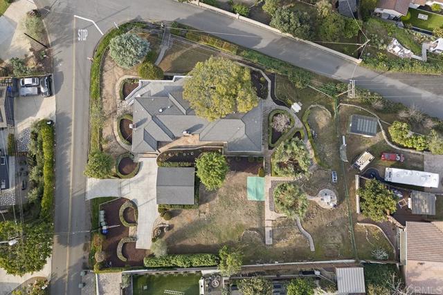 Detail Gallery Image 14 of 73 For 10945 Puebla Dr, La Mesa,  CA 91941 - 3 Beds | 2/1 Baths