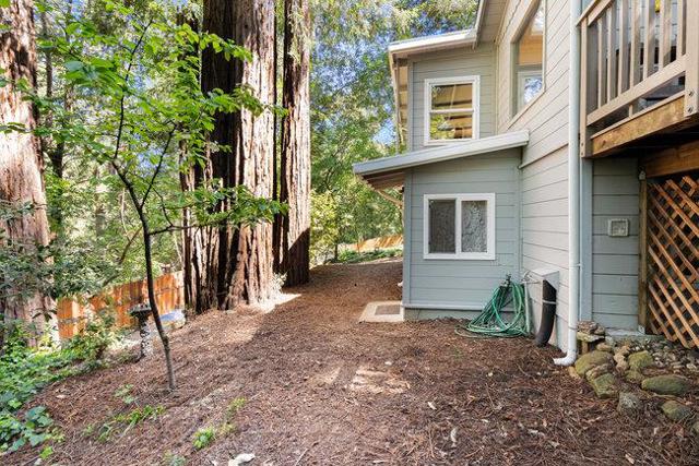 345 Saint Francis Drive, Boulder Creek CA: https://media.crmls.org/mediaz/6516fcfc-8d99-45b0-92ef-0c4fa0713bad.jpg