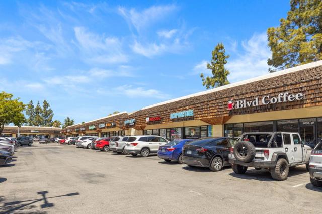 6192 Franciscan Way, San Jose CA: https://media.crmls.org/mediaz/6517e777-ea53-4705-a607-18191453c128.jpg