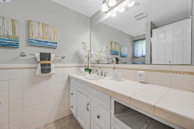 Image 30 of 52 For 2038 Boca Raton St