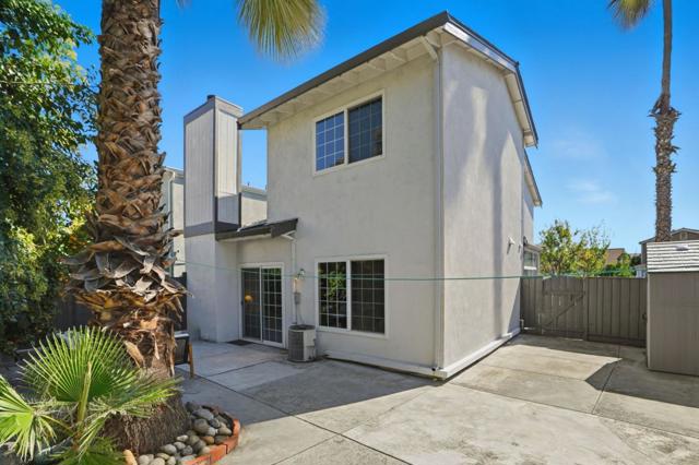 1273 Briarberry Court, San Jose CA: https://media.crmls.org/mediaz/65187743-63cf-42de-abc0-83c4c635f179.jpg