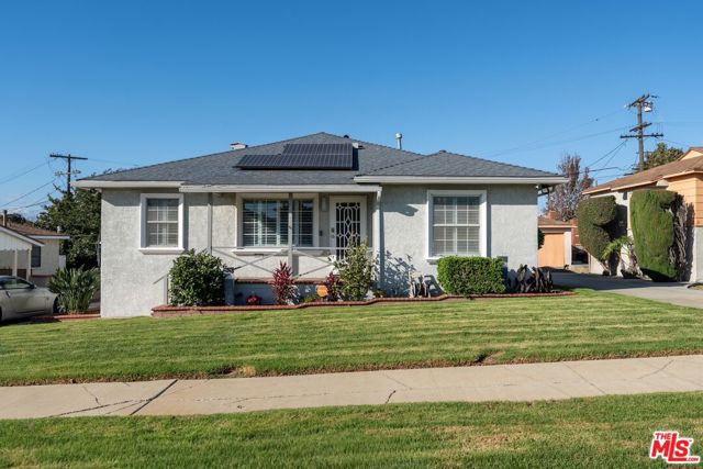 2031 W 98th Street, Los Angeles CA: https://media.crmls.org/mediaz/651a9ce0-b2e9-42b6-964e-dcd0c4dcfb8c.jpg