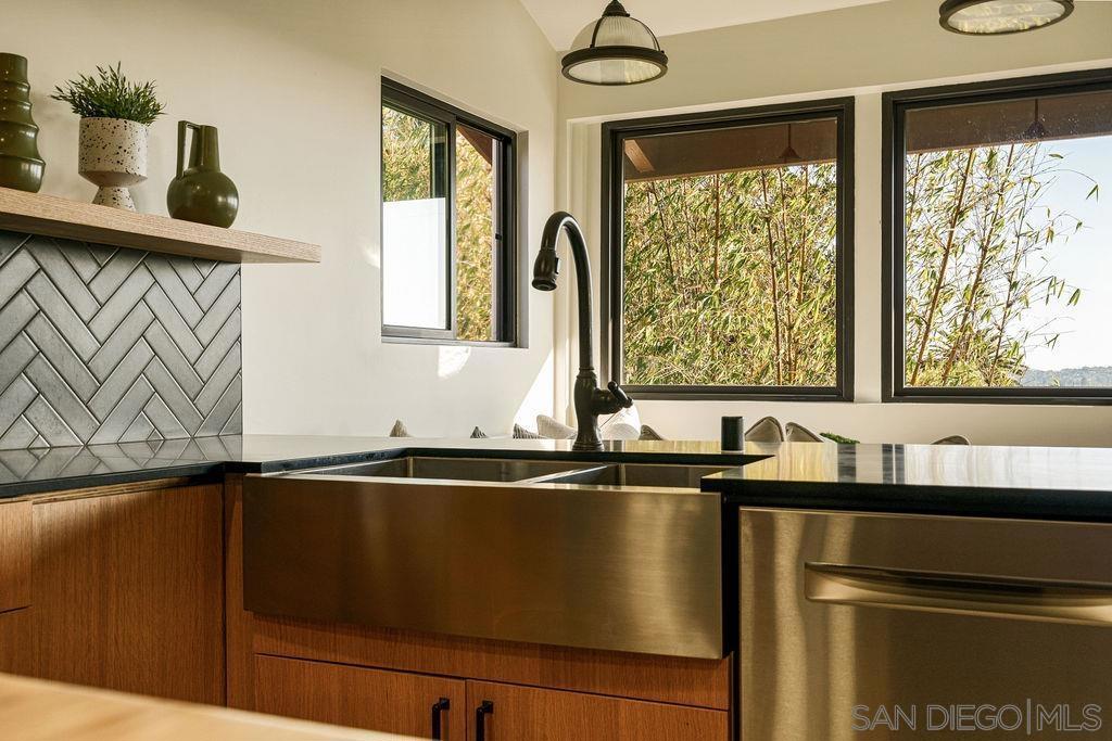 1091 Park Hill Terrace - photo 15