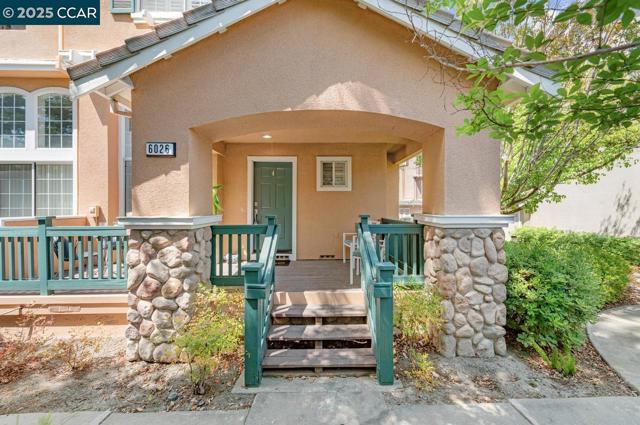 6026 Condor St, Danville CA: https://media.crmls.org/mediaz/651bdd3c-cec4-4c84-ac18-5bb9dc9d9f71.jpg