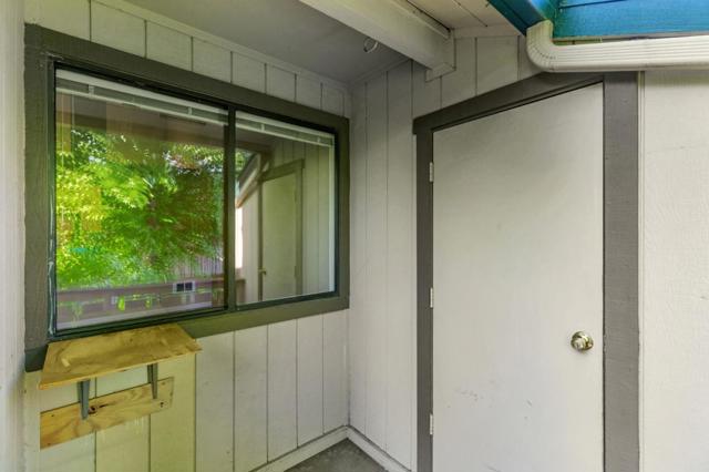 1440 Alma Loop, San Jose CA: https://media.crmls.org/mediaz/651c5c3e-b0c3-411e-bf40-e403746b779f.jpg