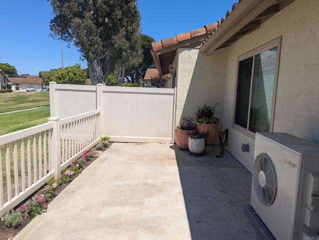 Detail Gallery Image 12 of 19 For 346 Abington Rd, Encinitas,  CA 92024 - 2 Beds | 2 Baths