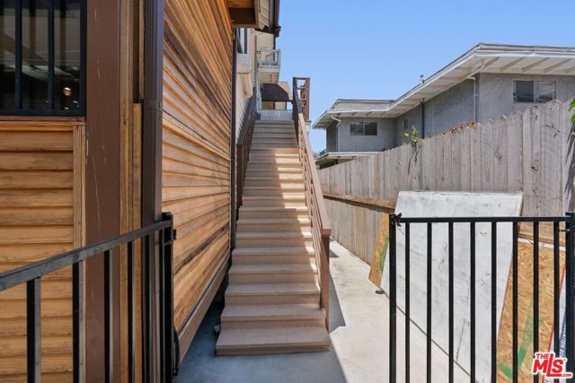 1810 Westmoreland Boulevard, Los Angeles CA: https://media.crmls.org/mediaz/651dcfcb-824d-4397-9426-f21aa3d81dd1.jpg