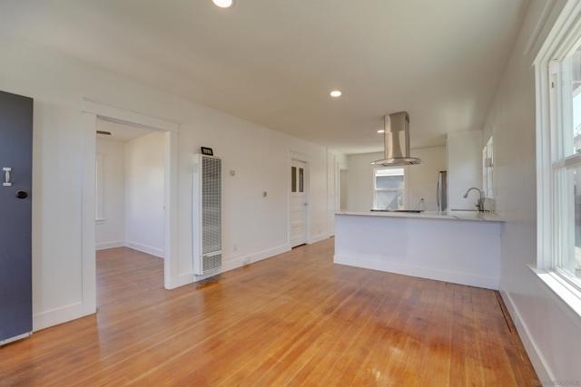 3645 42nd Street, San Diego CA: https://media.crmls.org/mediaz/651e8d3e-8ac4-46a5-b5f1-5119bb62ae58.jpg