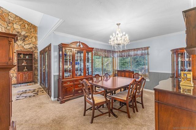 1363 Timberpond Dr, El Cajon CA: https://media.crmls.org/mediaz/651fcf24-d59d-4415-ad9d-140286212bc6.jpg