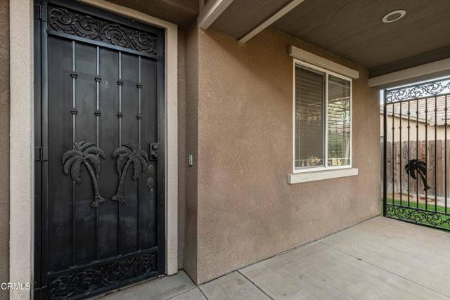 10909 Rainwater Lane, Bakersfield CA: https://media.crmls.org/mediaz/65209c5c-f020-4772-ad54-1ef4a13868ae.jpg