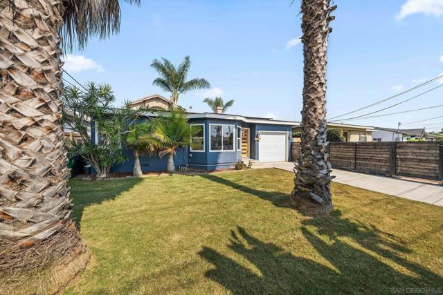 1133 11th Street, Imperial Beach CA: https://media.crmls.org/mediaz/65220d52-2a58-4960-8e04-41f14ba0b44e.jpg