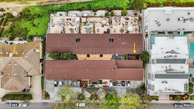 2544 Navarra Dr,  CA: https://media.crmls.org/mediaz/65227f96-7652-44b2-bdce-56cf6ee59718.jpg
