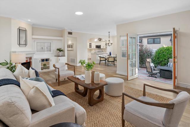 260 H Avenue, Coronado CA: https://media.crmls.org/mediaz/65230670-29bc-4e29-a8ae-d4599068a3af.jpg