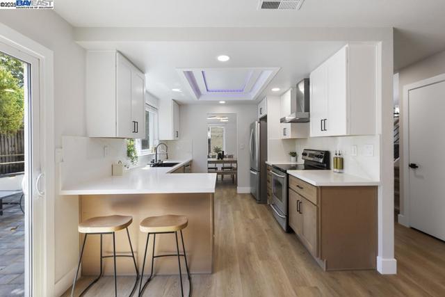 1656 Briarcrest Ct, San Jose CA: https://media.crmls.org/mediaz/6524271b-c116-42a8-aeb0-babc6d699bfe.jpg