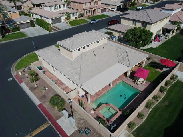 82549 Tivoli Court, Indio CA: https://media.crmls.org/mediaz/65249517-c566-4f57-a07a-998840a050e8.jpg