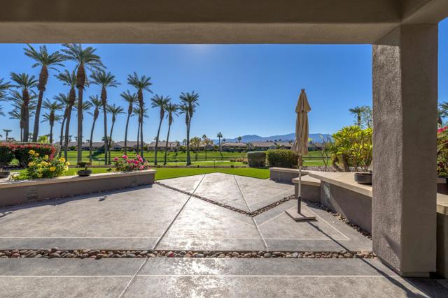 78795 Alliance Way, Palm Desert CA: https://media.crmls.org/mediaz/6524c93d-c8d4-460f-b167-114e686c2517.jpg